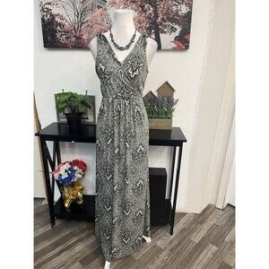 Simply Styled By Sears Women’s Long Dress Size L Sleeveless Paisley Style